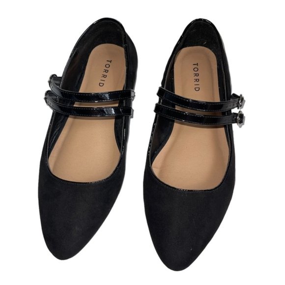 Shoes - Torrid Women’s size 8.5 WW Double Strap Mary Jane Flat Faux Suede Black